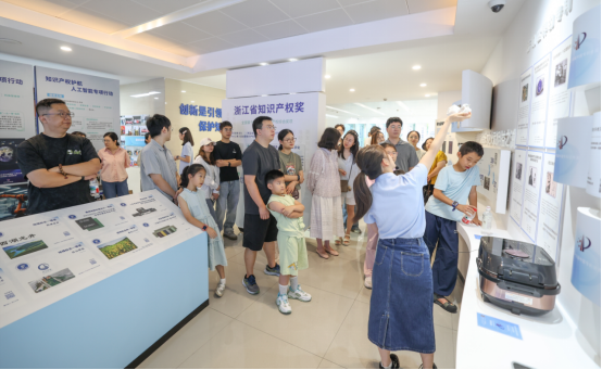 /web/files/2025-09-23/3918433732304848b1b0813f2578ff3d.png image.png